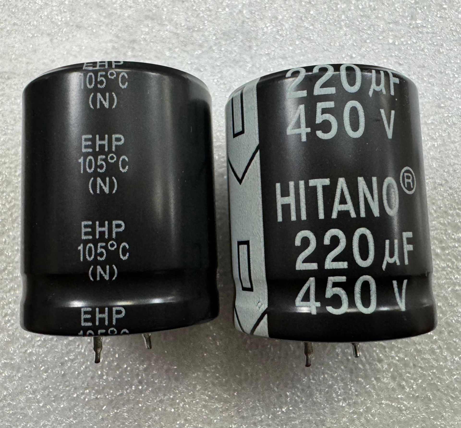 220UF 450V  30x35