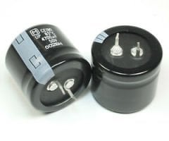 4700UF 50V