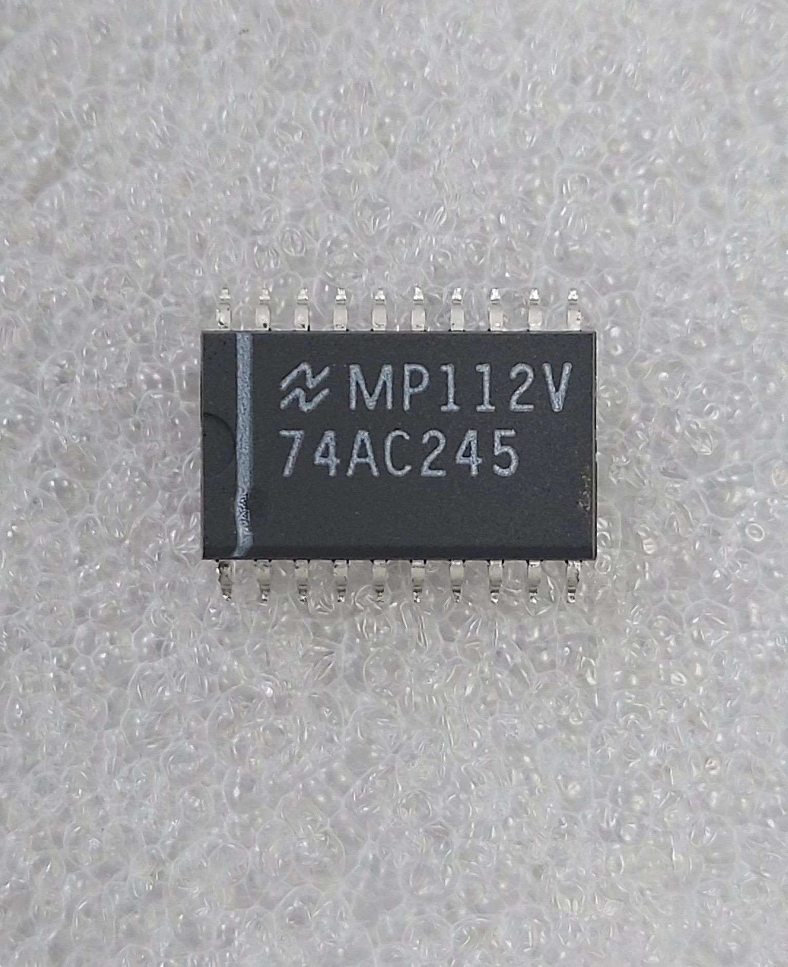 74AC245 SMD