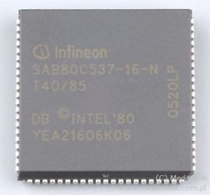 80C537