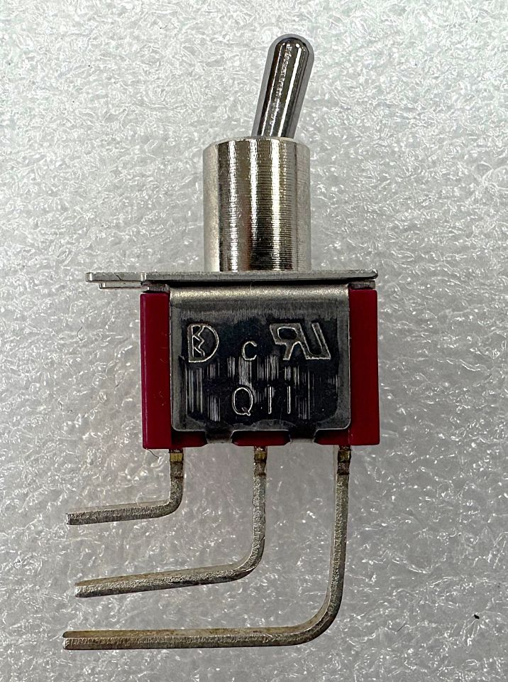 3 PIN  TOOGLE