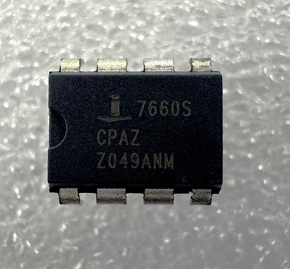 ICL7660
