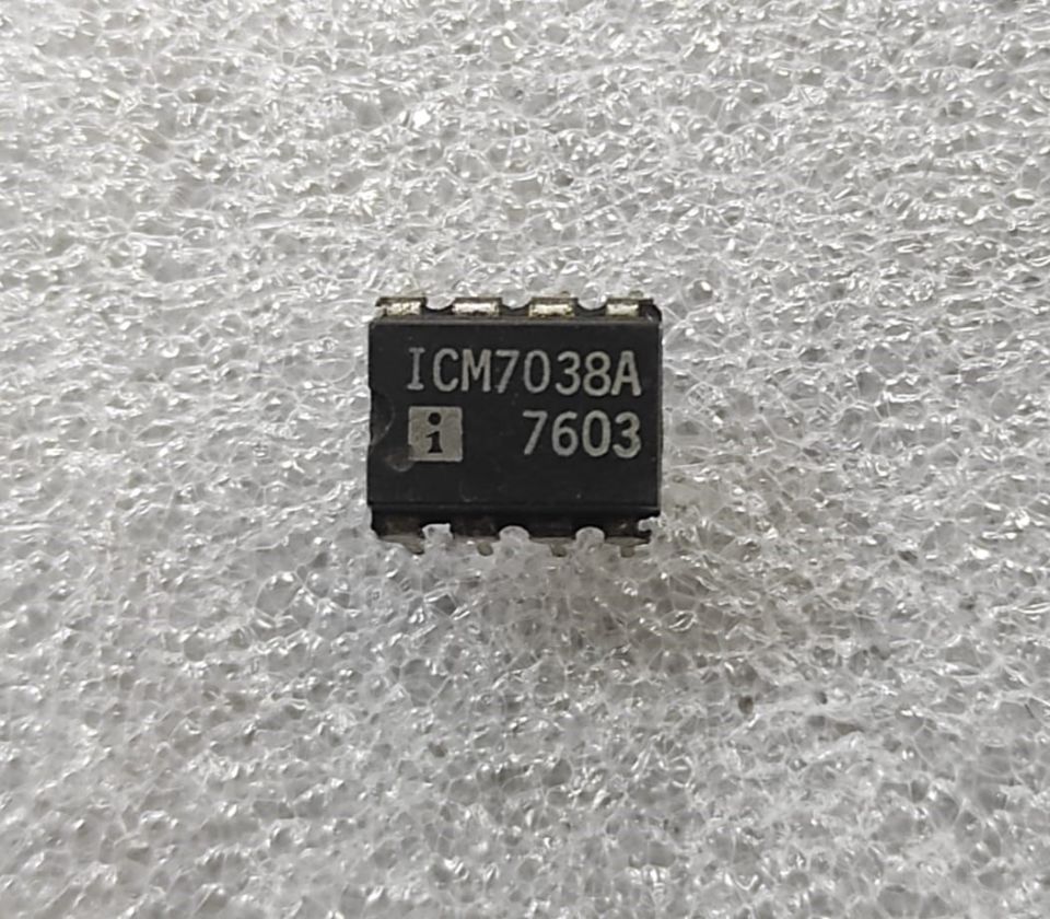 ICM7038A
