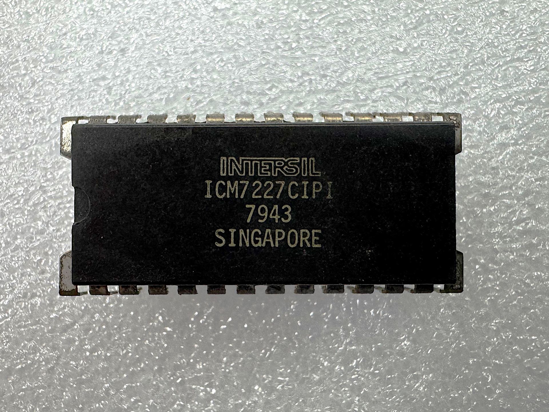 ICM7227CIPI