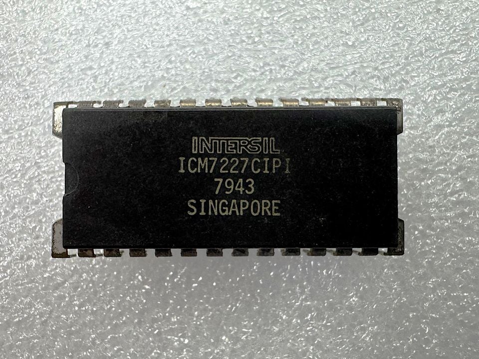 ICM7227CIPI