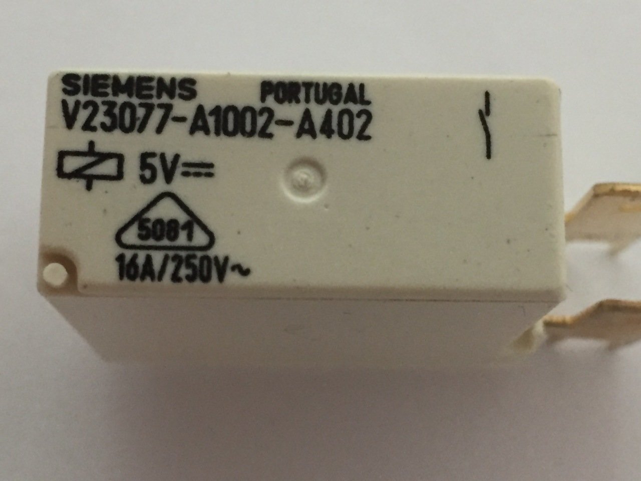 V23077-A1002-A402 5V