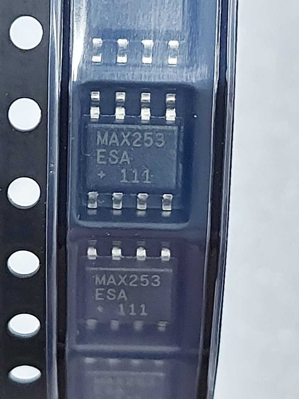 MAX253ESA
