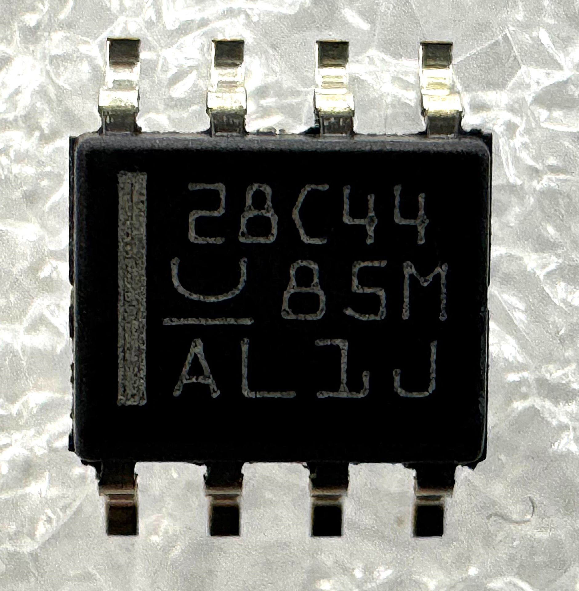 UCC28C44DR  SMD