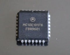MC10E101FN