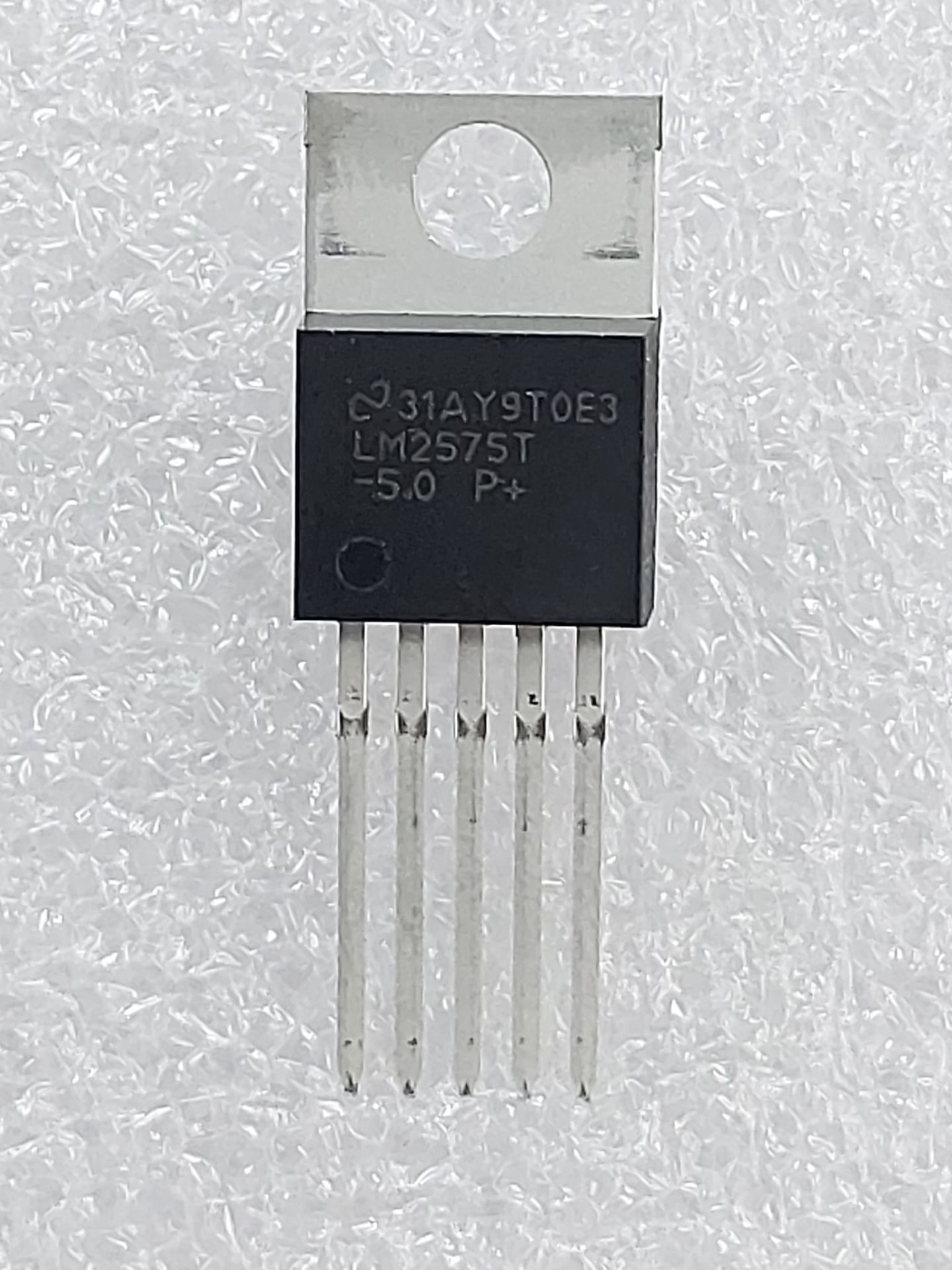 LM2575T-5