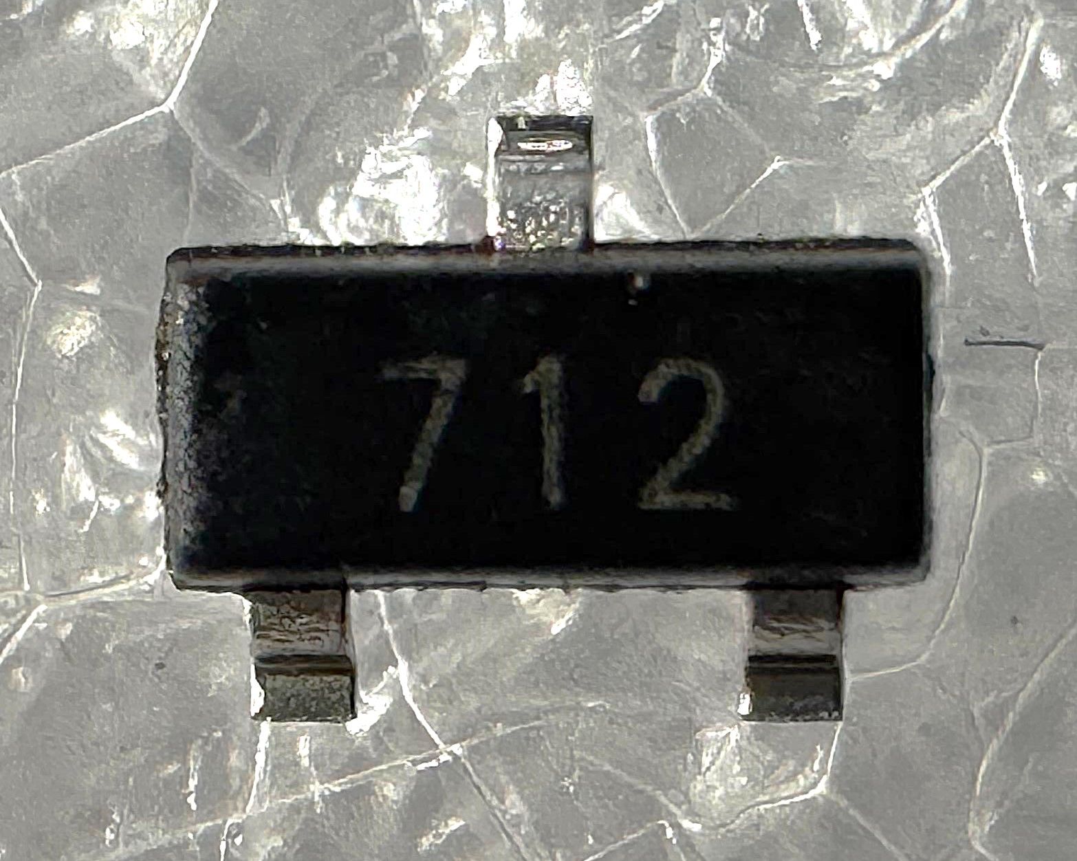 SM712TCT