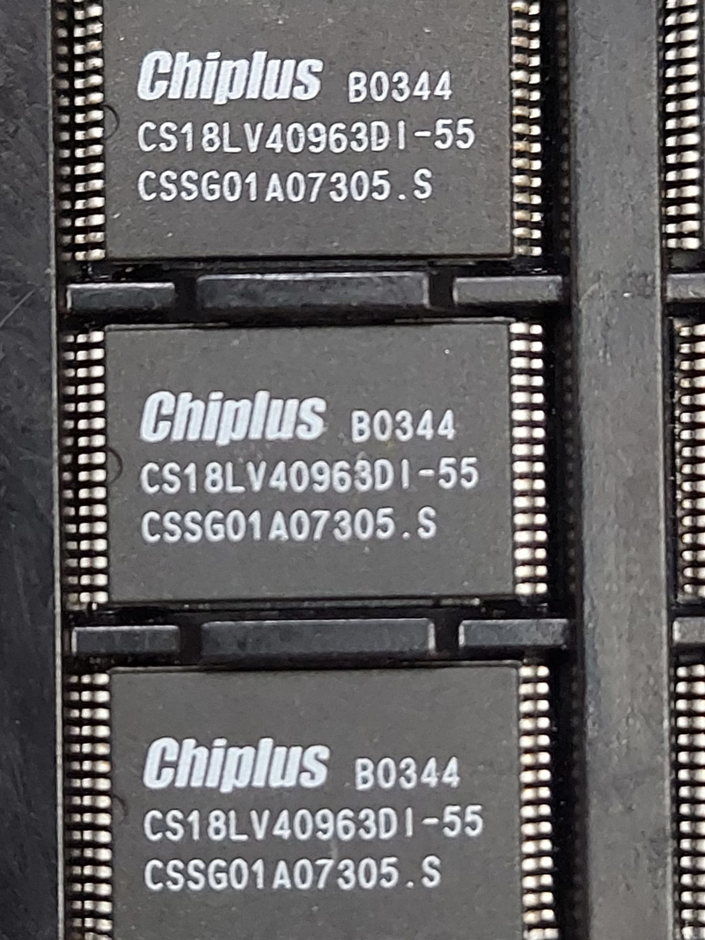 CS18LV40963DI-55