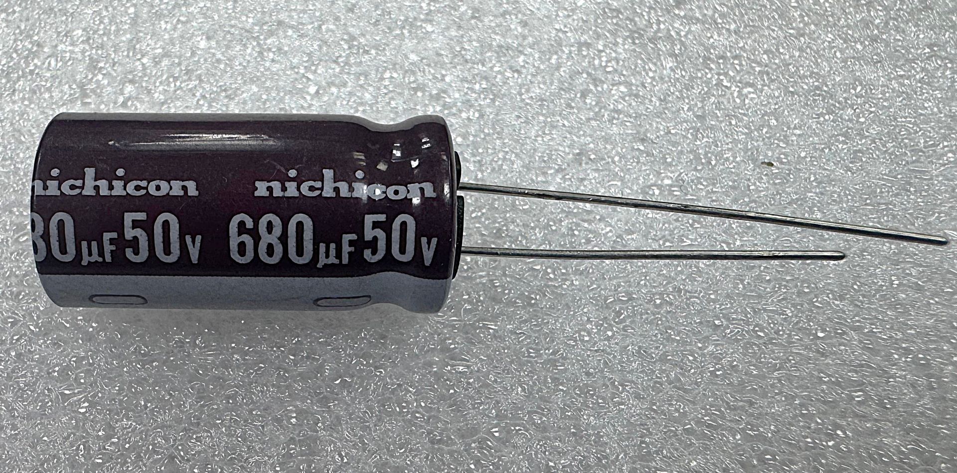 680UF 50V
