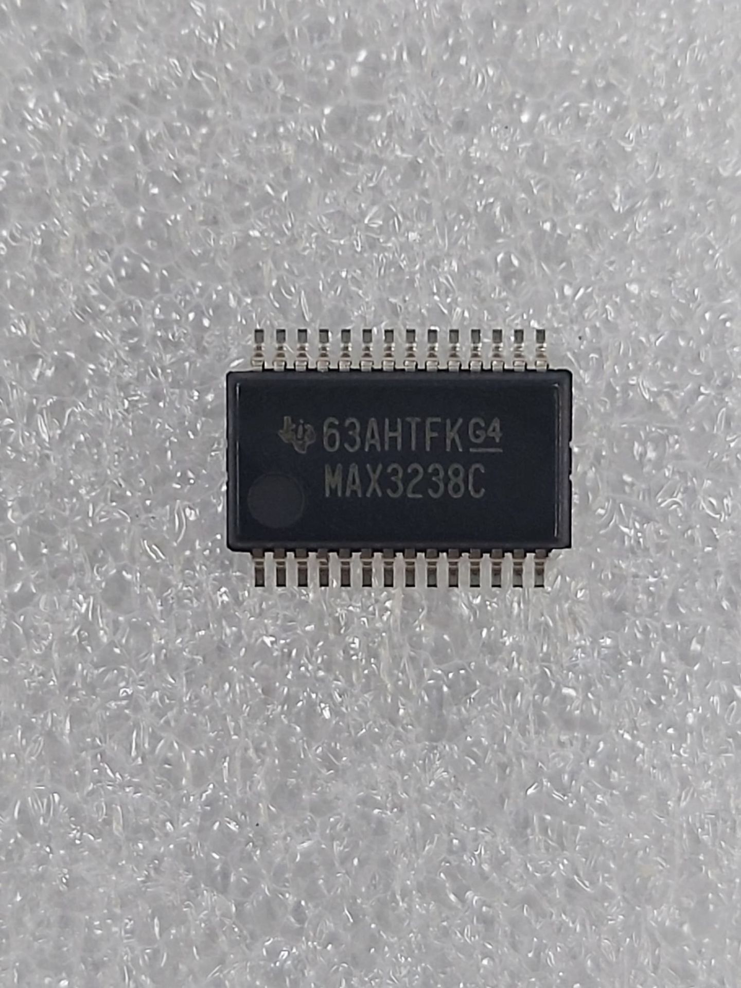 MAX3238C