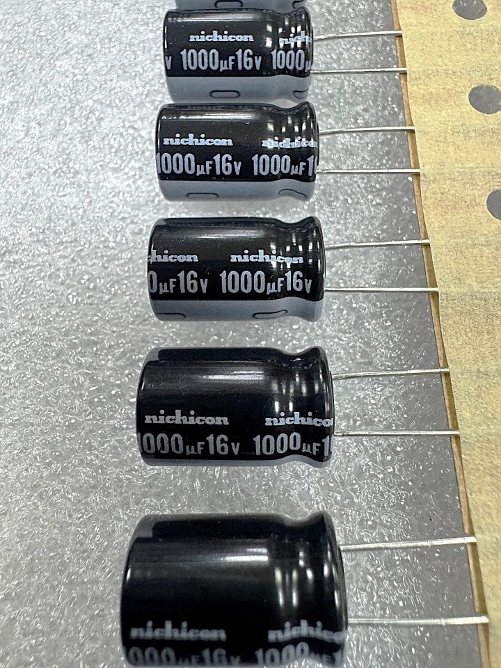 1000UF 16V