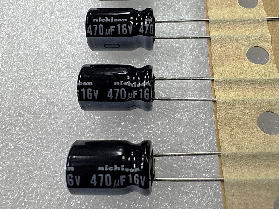 470UF 16V