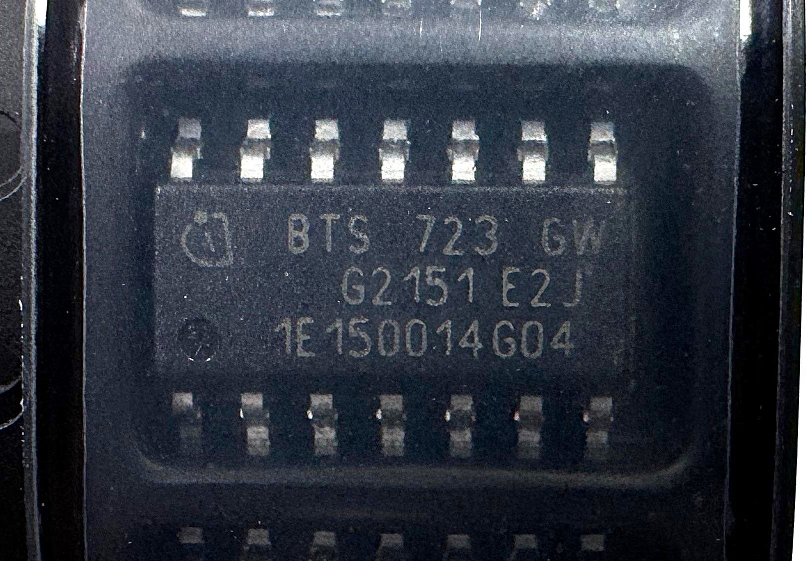 BTS723 SMD