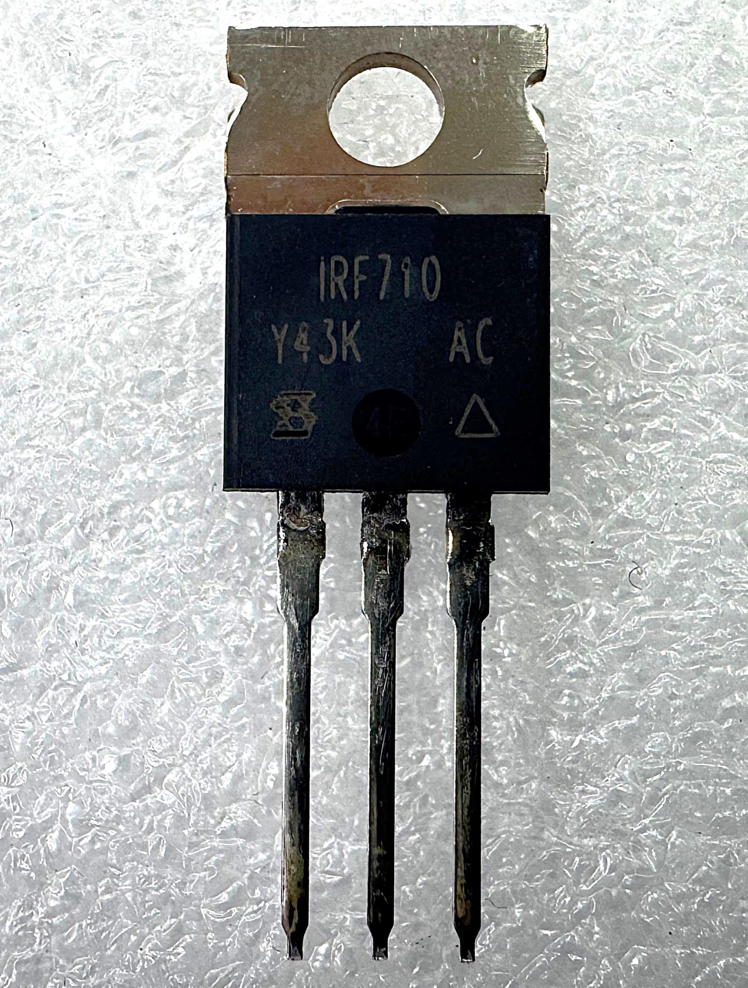 IRF710