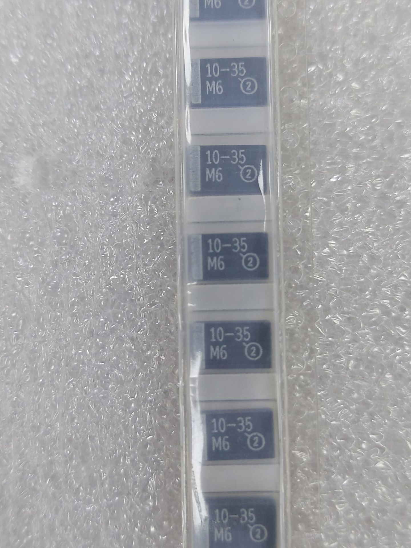 10UF 35V  D CASE  SMD TANTAL