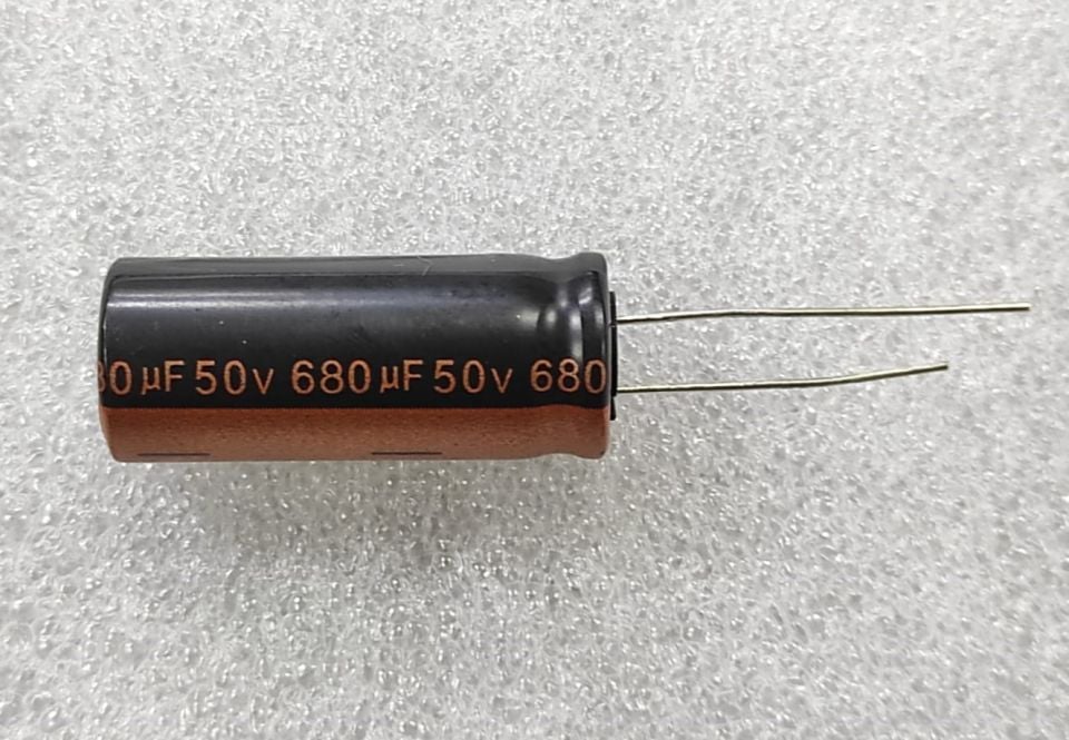680UF 50V