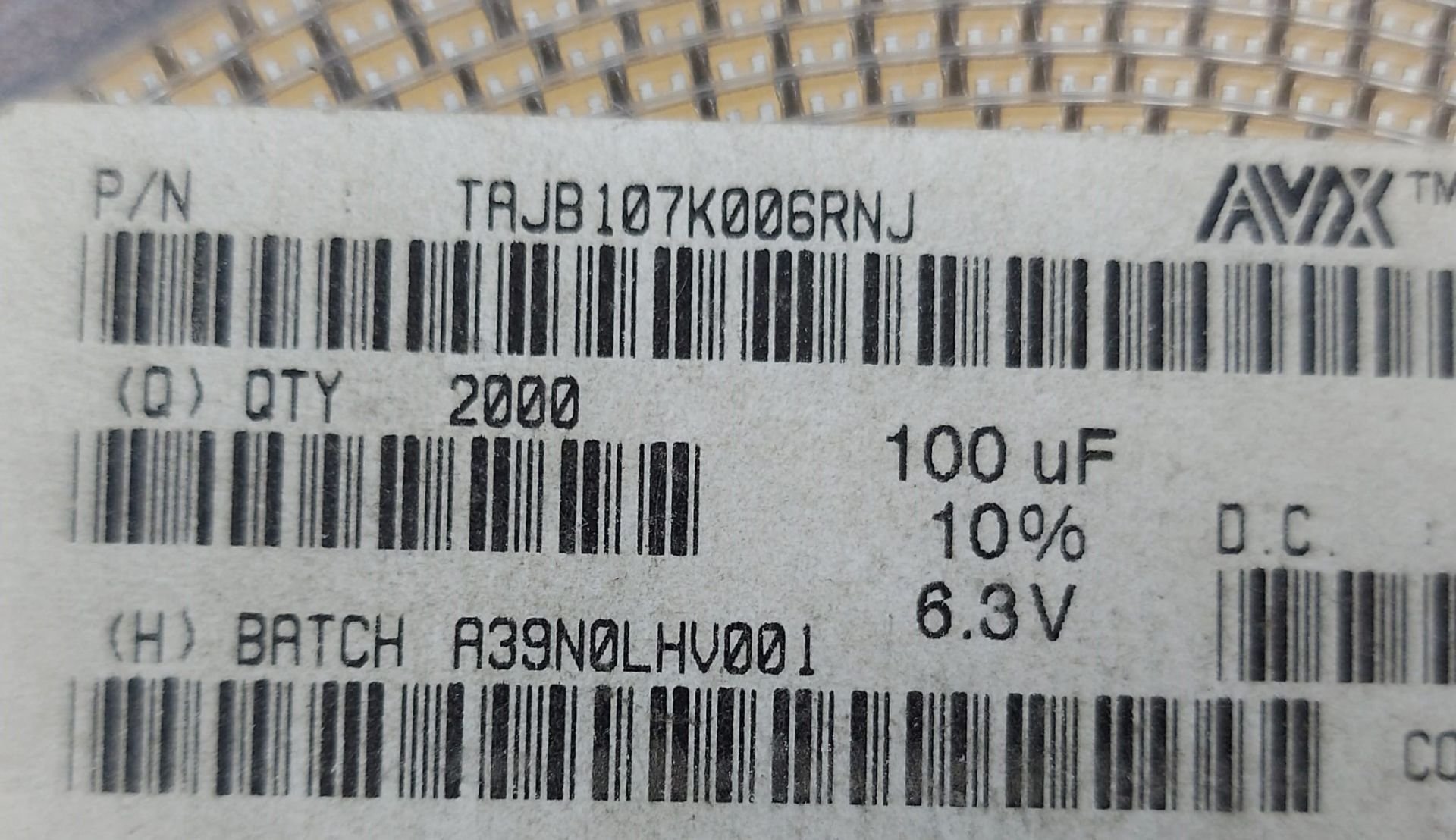 100UF 6,3V  B CASE  SMD TANTAL