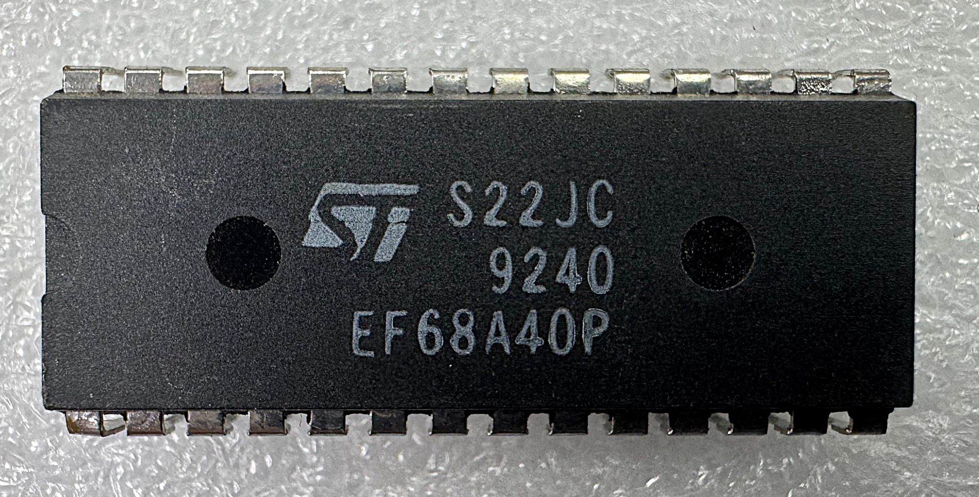 EF68A40P
