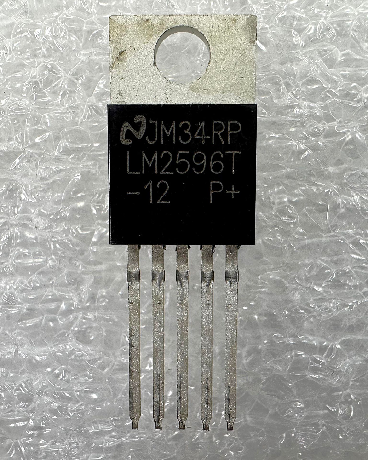 LM2596T-12
