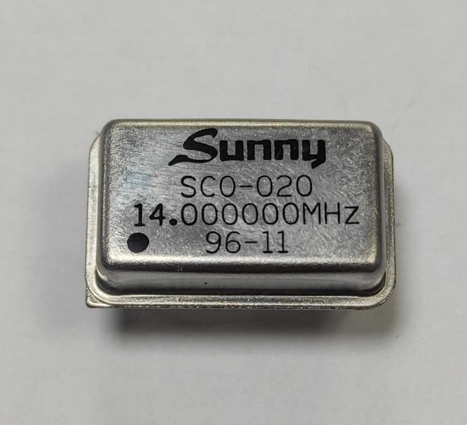 14 MHZ Kristal