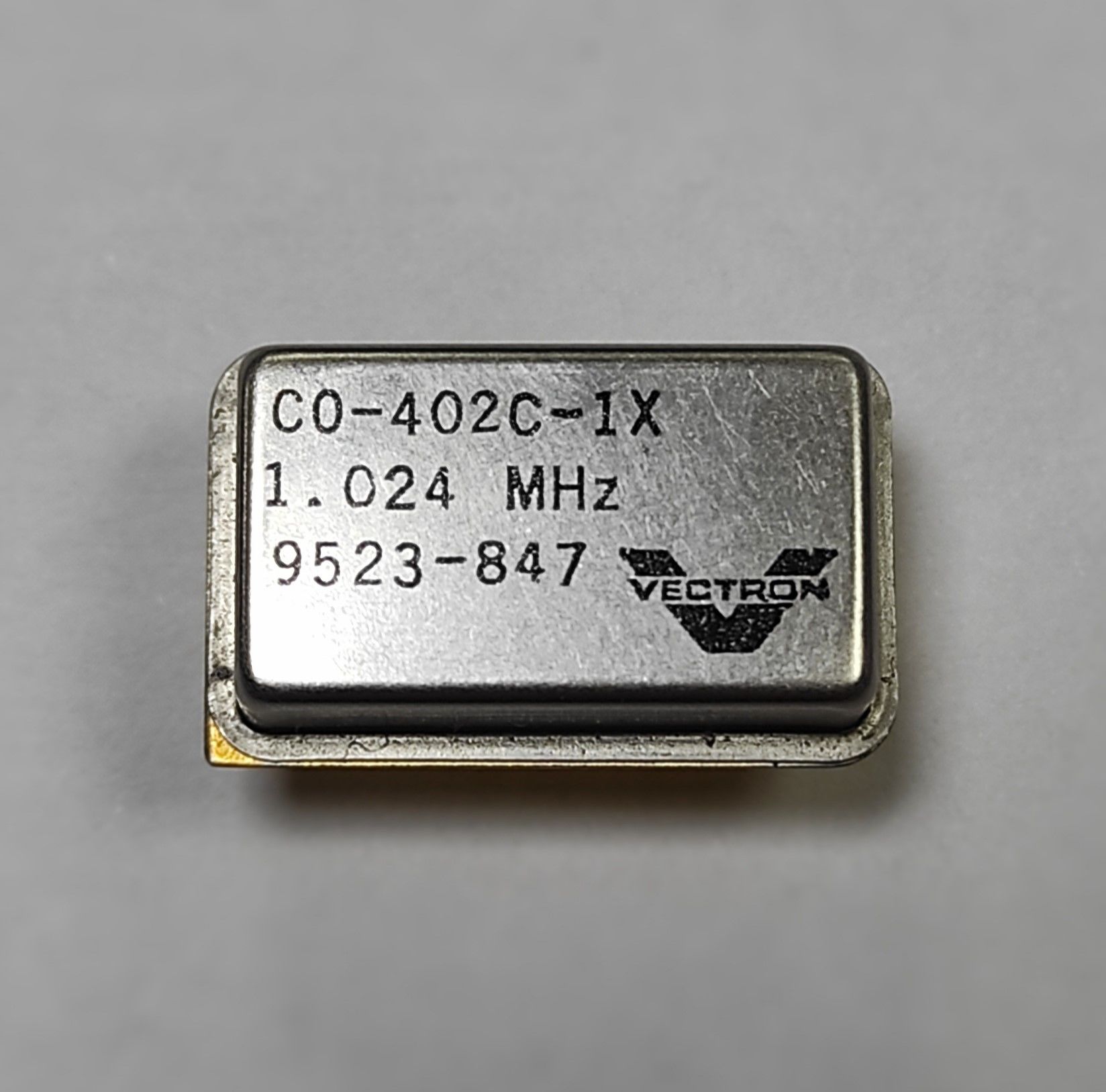 1.024 MHZ Kristal
