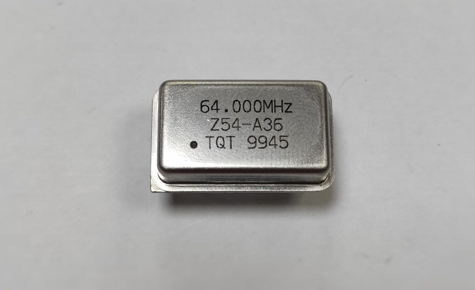 64 MHZ Kristal