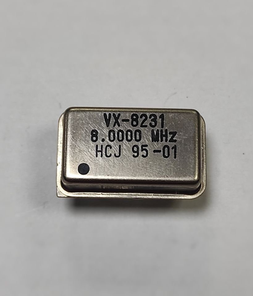 8 MHZ Kristal