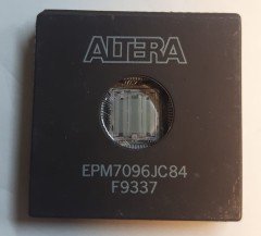 EPM7096JC84