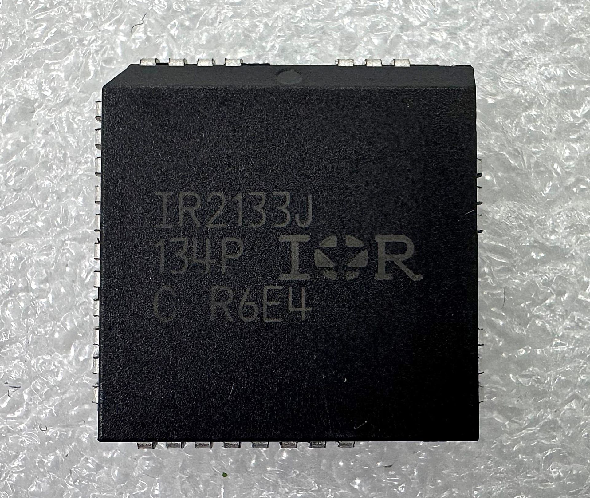 IR2133J