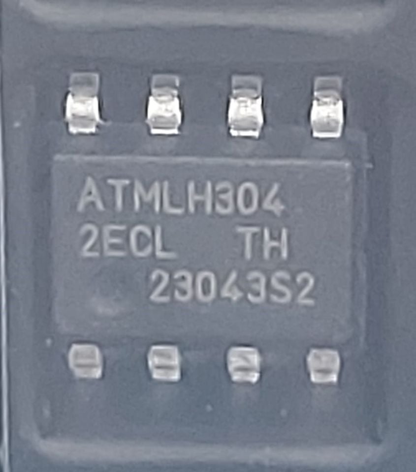 AT24C256 SMD (ATMLH304 2ECL)