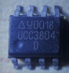 UCC3804D