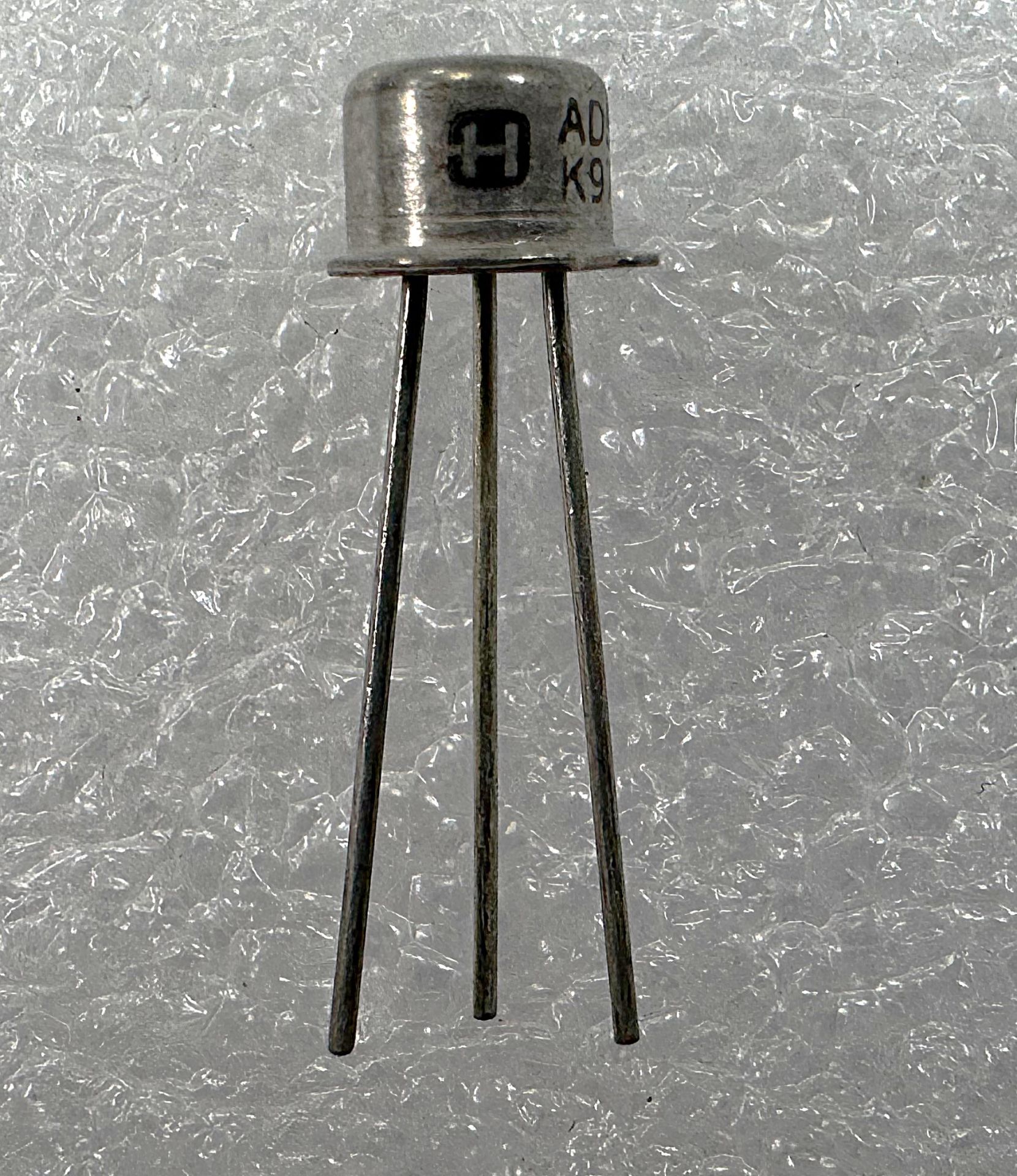 AD590