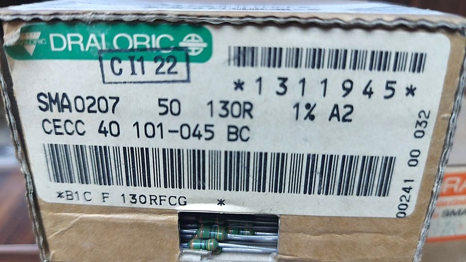 130R 1/4W %1 METAL FİLM DİRENÇ