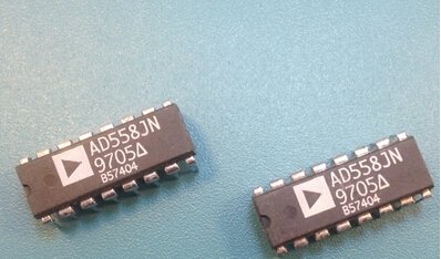 AD558JN