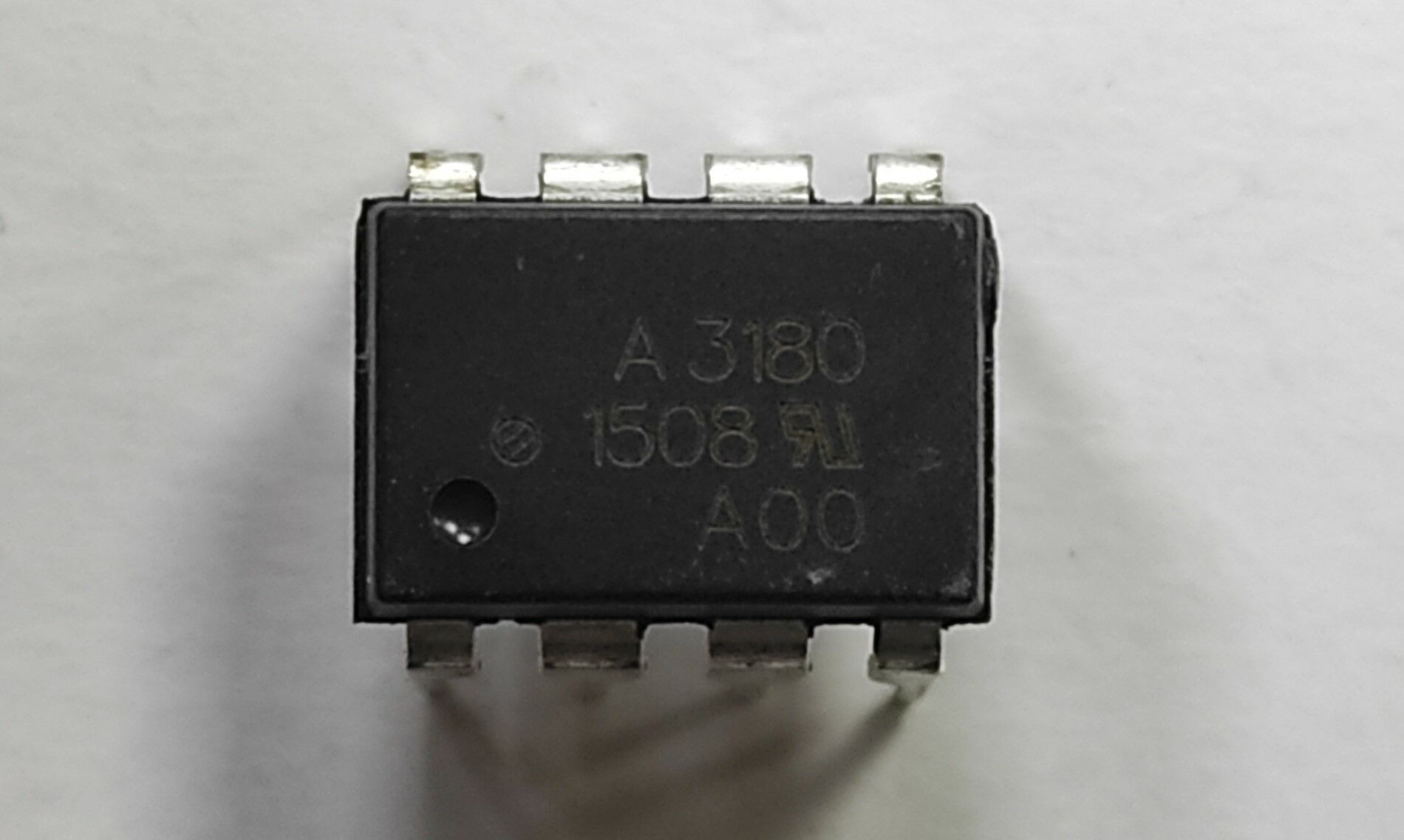 HCPL3180