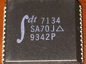 IDT7134SA70J