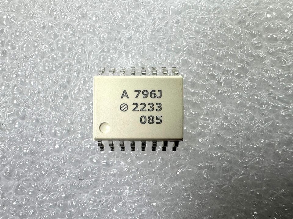 ACPL796J-500E  (A796J)