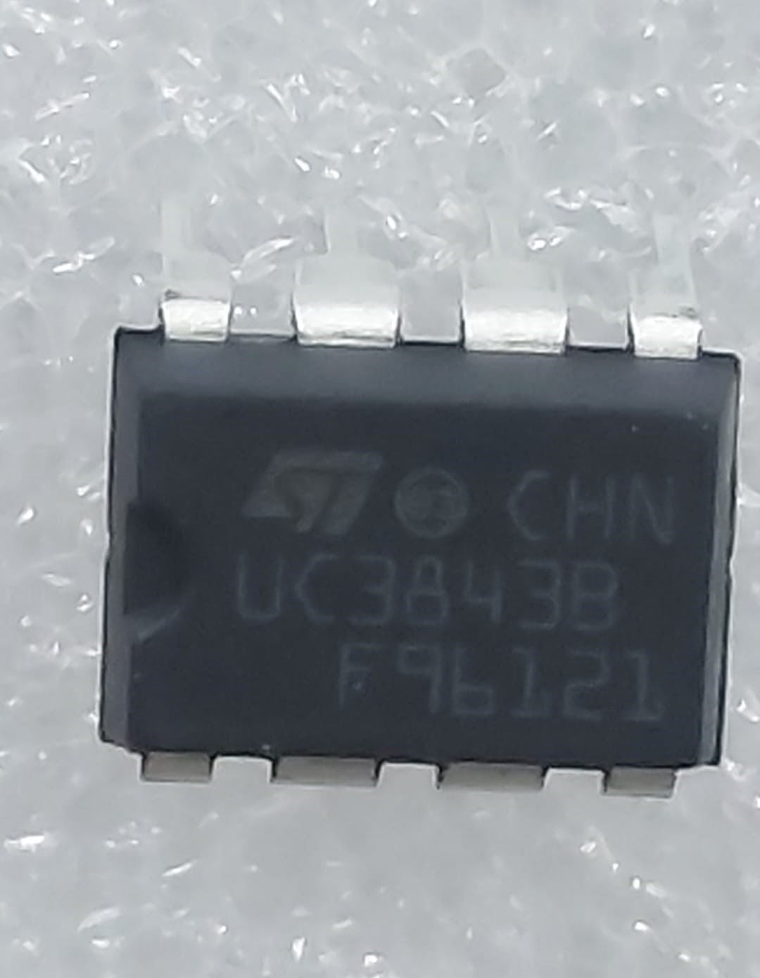 UC3843
