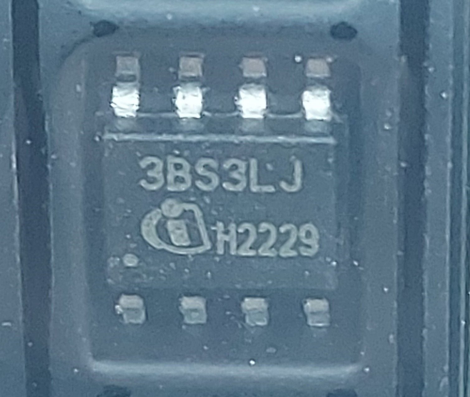 ICE3BS03LJ (3BS3LJ)  SMD