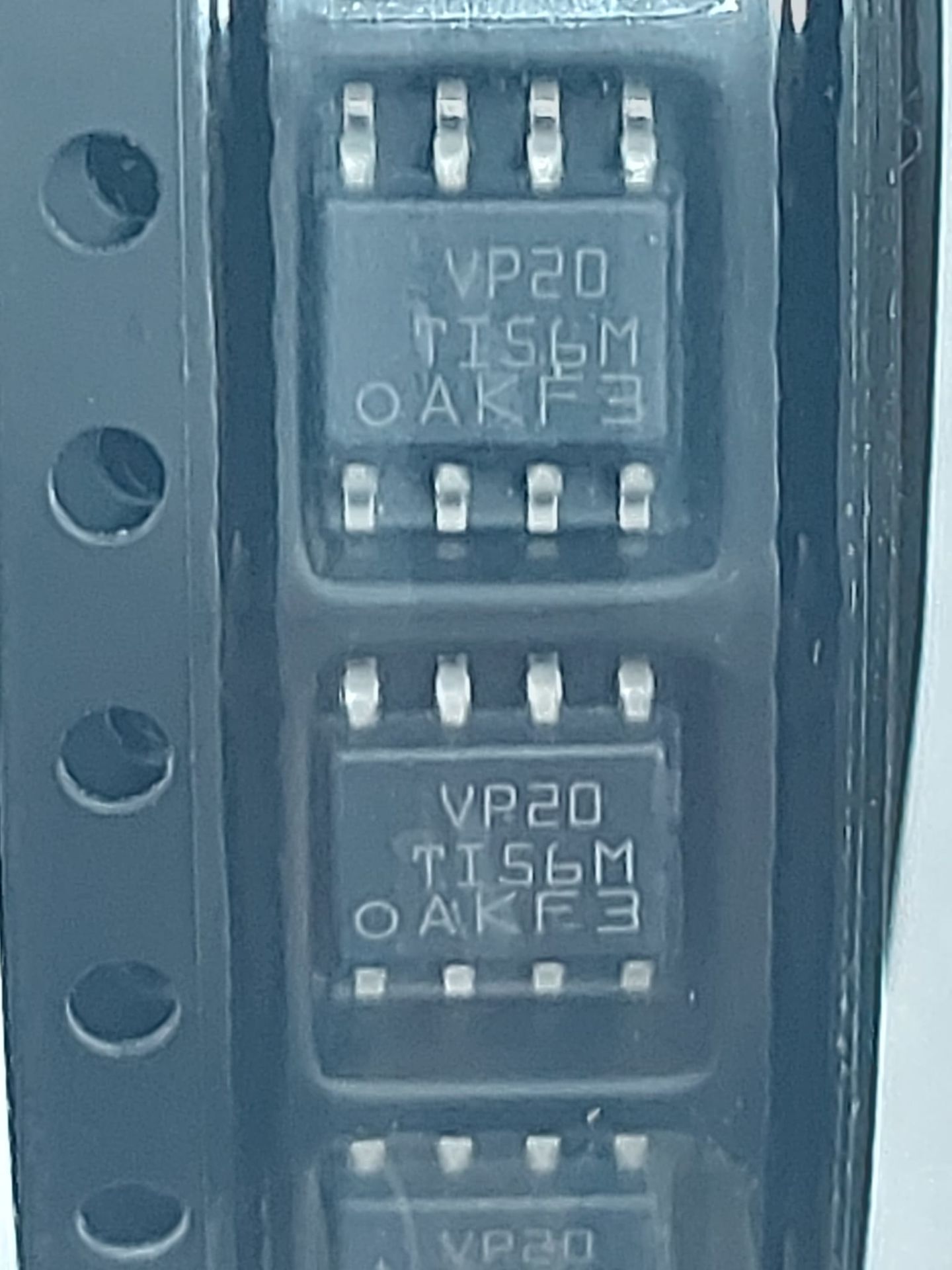 SN65HVD20DR  (VP20 ) SMD
