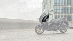 XMAX 250 TECH MAX SOL FAR SİPERLİĞİ MAT GRİ METALİK 2020