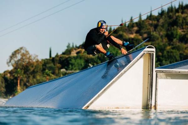 LIQUID FORCE BUTTERSTICK PRO WAKEBOARD (PARK SERIES)