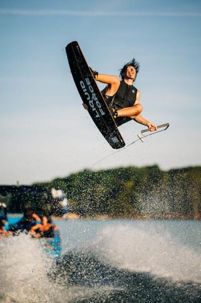 LIQUID FORCE ETHOS WAKEBOARD (BOAT SERIES)