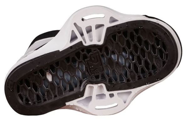 LIQUID FORCE TERRA 6X WAKEBOARD BAĞLAMA