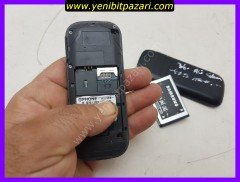 2. el Phone A1 tuşlu cep telefonu çin malı arka kapak sallanıyor sorunsuz çalışıyor
