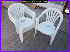 2. el plastik beyaz sandalye garden time iyi durumda ( birinde leke var çıkmıyor ) ( ADET OLARAK SATILIKTIR)